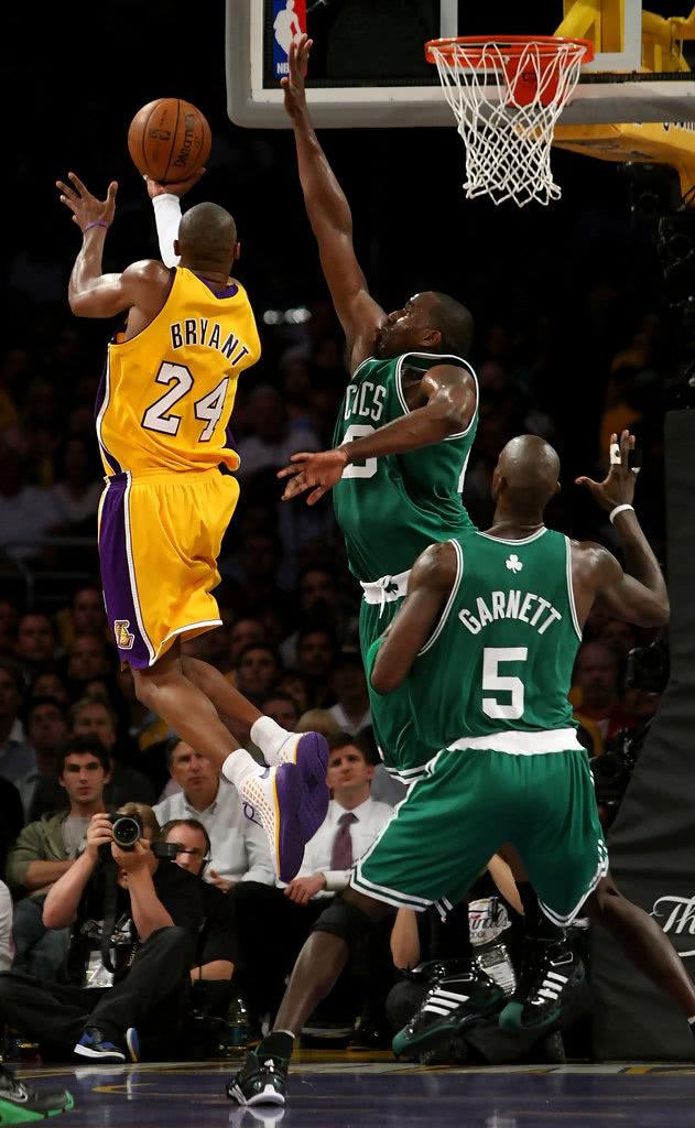 塞尔吉尼奥：要给巴尔泰萨吉时间；米兰必须留住迈尼昂（塞尔吉尼奥：应给巴尔泰萨吉时间成长；米兰必须留下迈尼昂）