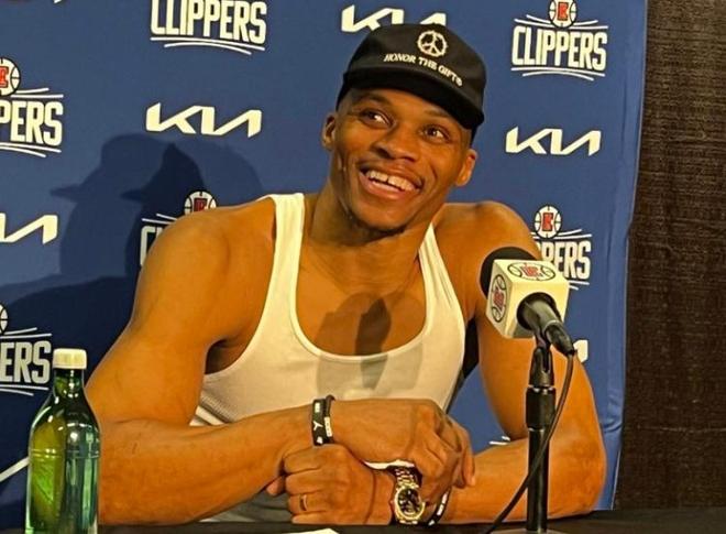 阿尔巴：为我的职业生涯打分优秀，取得的成就远远超出了预期（阿尔巴：职业生涯自评优秀，所获成就远超预期）