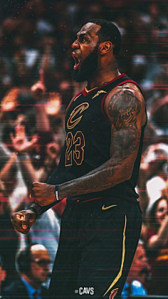 启蒙教练：维尼修斯一直有点叛逆，他应该学会控制和收敛脾气（启蒙教练：维尼修斯性格桀骜，需学会克制情绪）