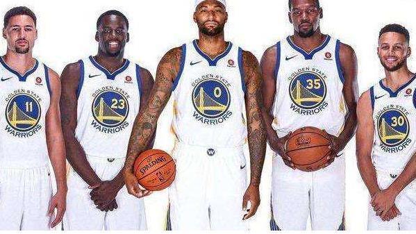 英超前瞻：利兹联伤兵满营残阵出征，切尔西近期状态极为出色（英超前瞻：利兹联伤病缠身客场出击，切尔西近况火热）