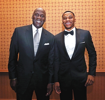 霍芬海姆vs奥格斯堡：曹法尔、奥利弗-鲍曼首发，法比安-里德、泽西格尔出战（霍芬海姆迎战奥格斯堡：曹法尔、奥利弗-鲍曼入选首发，法比安-里德、泽西格尔将出战）